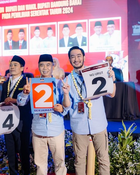 Jeje Govinda sukses melangkah ke kursi Wakil Bupati Bandung Barat. Berpasangan dengan Asep Ismail, Jeje mendapatkan 37,77% persen suara pada perhitungan cepat dan angka ini unggul dari para paslon lainnya.