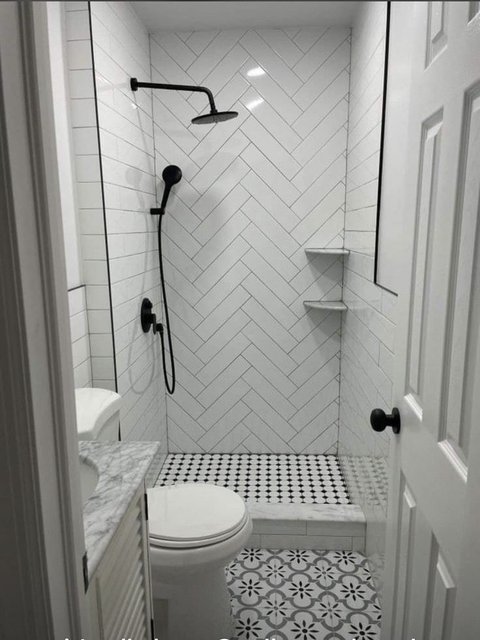 Tampil Lebih Luas dan Elegan dengan 5 Desain Kamar Mandi Minimalis untuk Kamar Utama