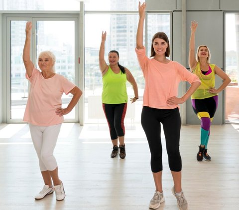 Menyingkirkan Kalori dengan Tarian, Alasan Mengapa Zumba Jadi Pilihan Banyak Orang