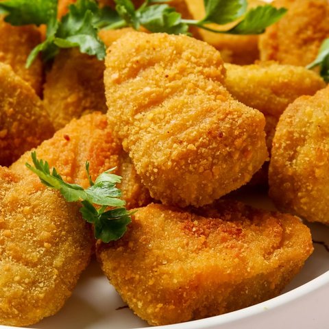 Cara Menggoreng Nugget Beku Agar Renyah Di Luar dan Empuk Di Dalam Tanpa Perlu Menunggu Lama