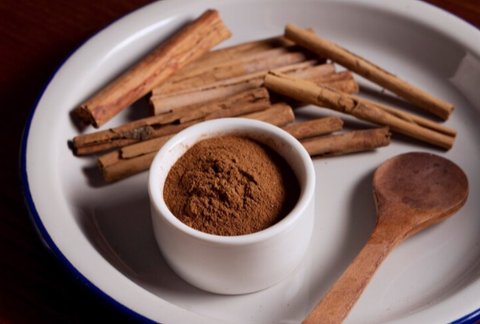 Lebih dari Sekadar Penyedap, Ini Khasiat Kayu Manis bagi Kesehatan yang Luar Biasa