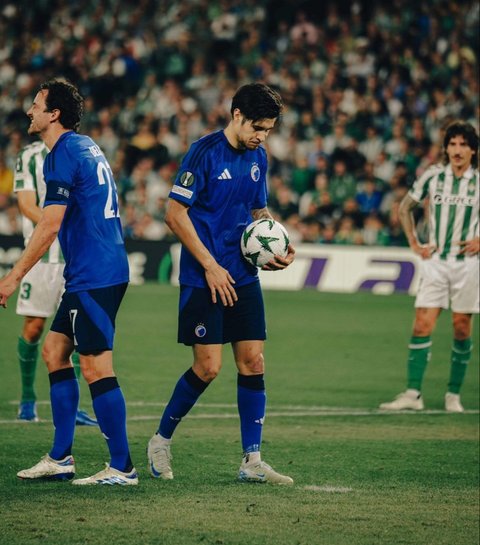 FOTO: Sosok dan Aksi Kevin Diks, Amunisi Baru Timnas Indonesia Punya Rekor Eksekusi Penalti 100 Persen Gol