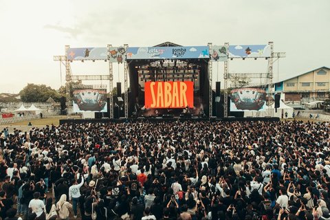 Intip Keseruan CRSL CONCERT #5 "The Euphoria", Konser Musik yang Berhasil Menguncang Yogyakarta