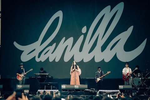 Intip Keseruan CRSL CONCERT #5 "The Euphoria", Konser Musik yang Berhasil Menguncang Yogyakarta