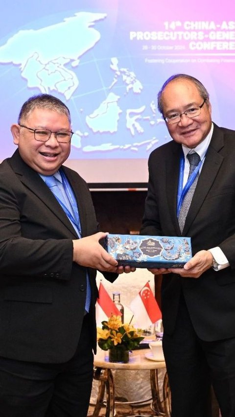 Jamdatun Kunjungi KBRI Singapura, Hubungan Kerja Sama Penegakan Hukum Kedua Negara Diharapkan Makin Erat