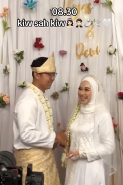 Uniknya Pernikahan Sejoli