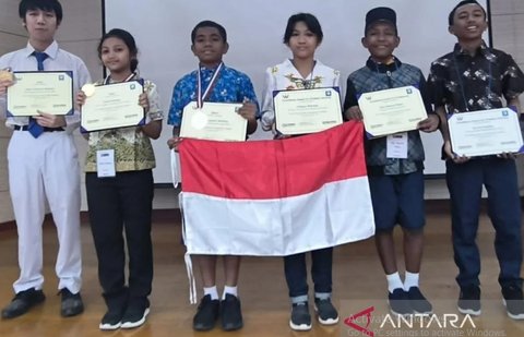 Anak SD Asal Banyuwangi Sabet Juara di Kompetisi Coding Internasional
