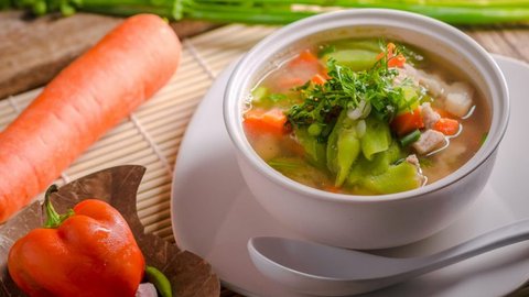 Sayur Oyong Soun. (Foto: Shutterstock)