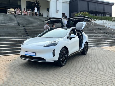 Aion Hyptec HT Ultra adalah produk yang sama.