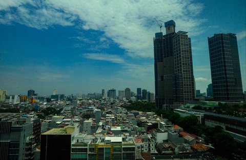 FOTO: Penampakan Sesaknya Permukiman di Jakarta, Salah Satu Kota Terpadat se-Asia Tenggara