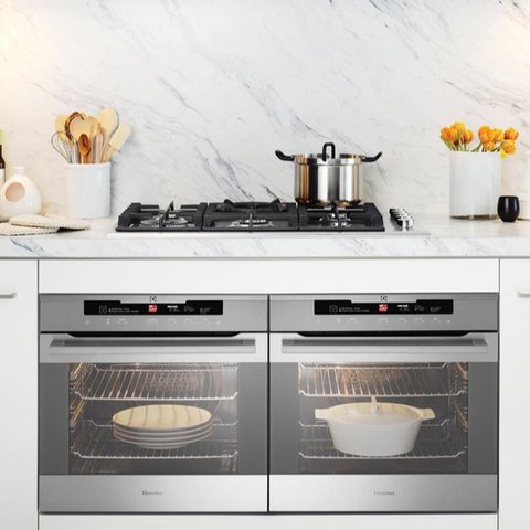 Oven