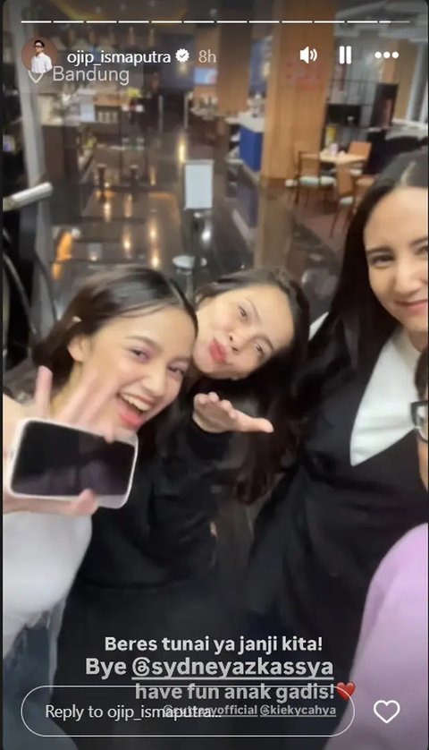 Potret Sydney dan Cut Tari di Final GADIS Sampul 2024. (Sumber: Instagram/cuttaryofficial/ojip_ismaputra)