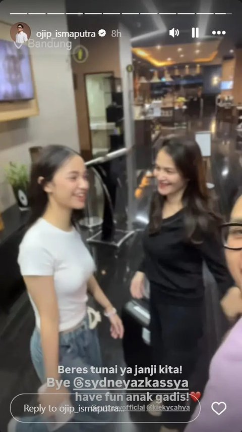 Potret Sydney dan Cut Tari di Final GADIS Sampul 2024. (Sumber: Instagram/cuttaryofficial/ojip_ismaputra)