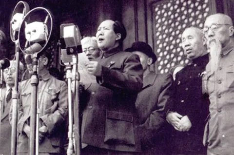 Potret Puyi memakai seragam Mnzhugu. (Wikimedia Commons)
