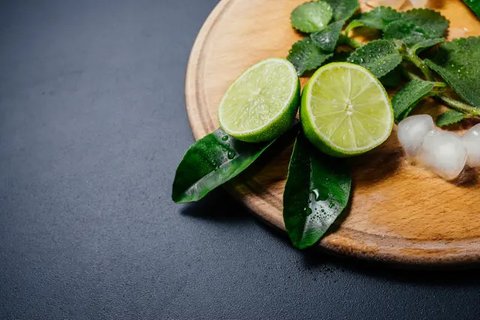 Ilustrasi daun jeruk. (Foto: shutterstock.com)