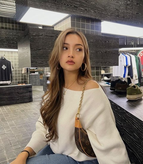 Potret Megan Domani dengan Rambut Baru, Netizen Tak Henti Memberi Pujian