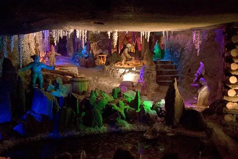 Gua Bekas Tambang Garam Wieliczka Ini Jadi Ruang Pasien Asma (Sumber: Instagram/faktagenius)