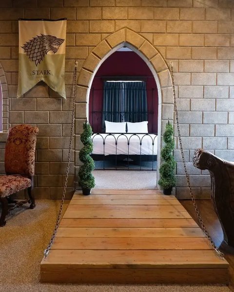 Potret kamar hotel terindah yang super nyaman. (sumber: Instagram/aprettycoolhoteltour via Bored Panda)