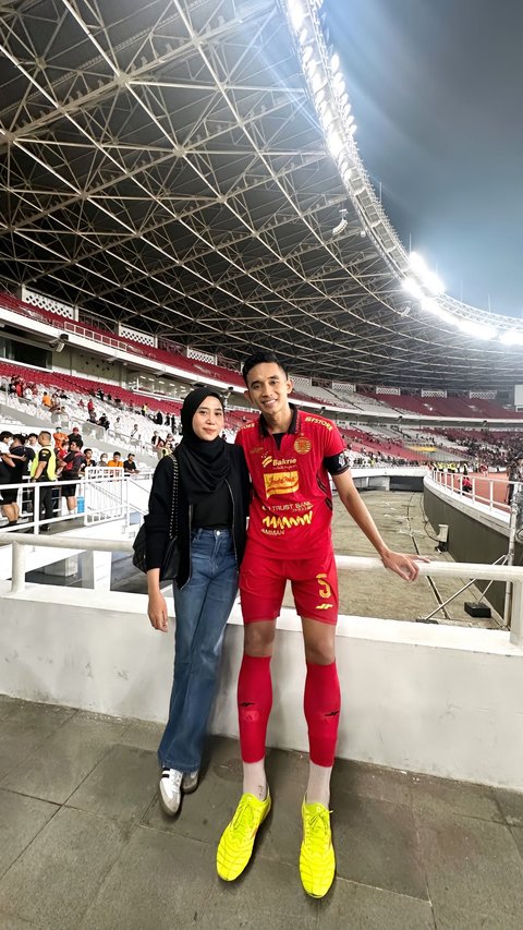 Potret Mesra Rizky Ridho dan Sendy Aulia yang Sudah Lamaran Setelah 8 Tahun Pacaran