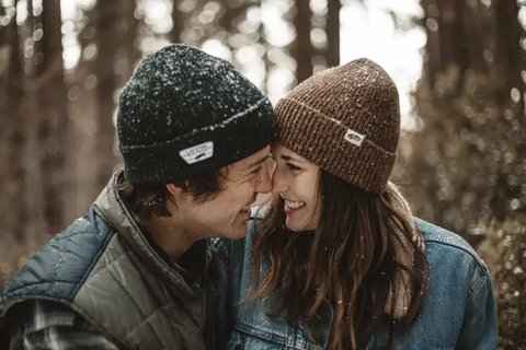 Ilustrasi pasangan cinta, bahagia, romantis. (Photo by Vanessa Garcia from Pexels)