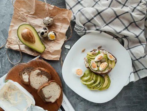 Penurunan berat badan ini juga akan mengakibatkan otot melemah. (Foto: Unsplash.com/acob Bentzinger)
