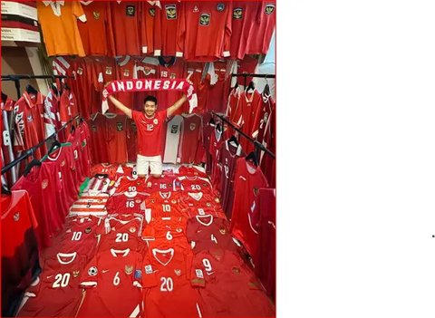 Bekti Nugroho, kolektor jersey Timnas Indonesia dari tahun ke tahun