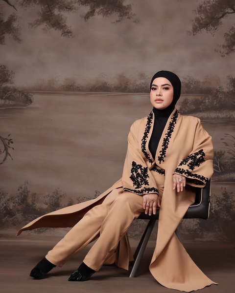 Aisyahrani Tanggapi Soal Rumor Syahrini Hamil Palsu: Dapat Berita dari Mana?