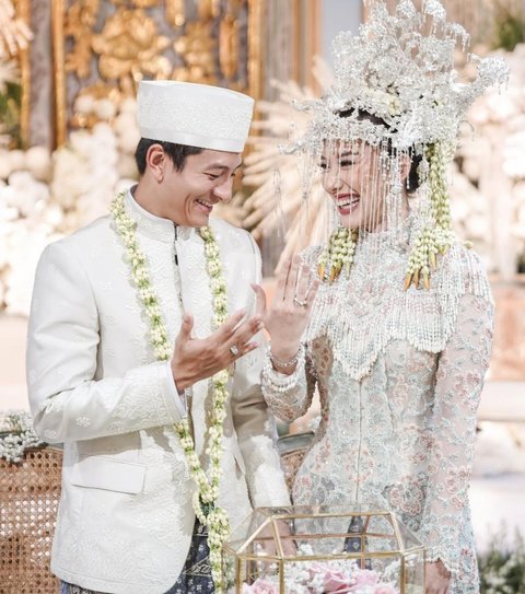 Athina dan Rio Haryanto Resmi Menikah, Sandiaga Uno Jadi Saksi dan Ucapkan Doa yang Menyentuh Hati