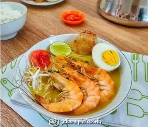 ilustrasi soto daging santan/RBagusdiani/Shutterstock