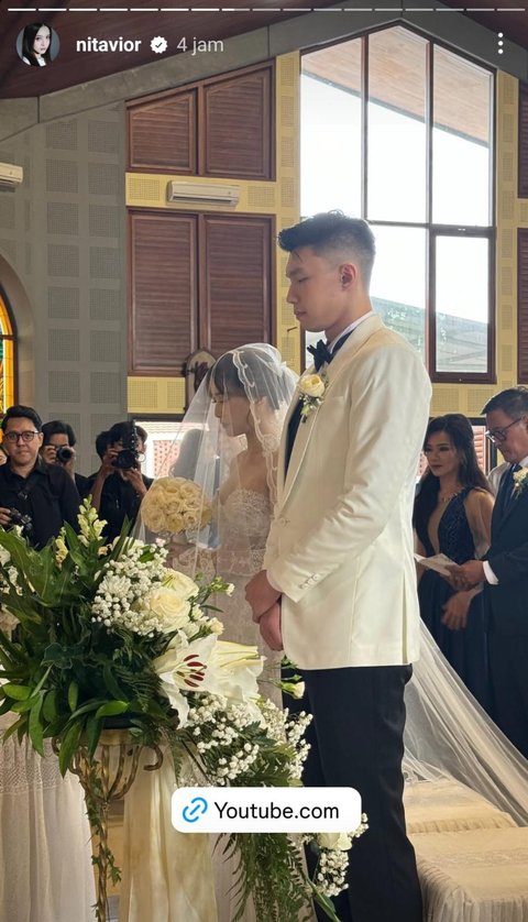 Momen Haru, Vior Menangis Saat Berjanji Setia pada Vincent Kosasih di Pemberkatan Nikah