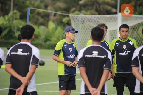 Skuad Timnas Indonesia sudah berlatih di Myanmar. Mereka akan menghadapi tuan rumah dalam laga perdana Grup B Piala AFF 2024 di Thuwunna Stadiun, Yangoon, Senin (9/12/2024). (Dok. PSSI)