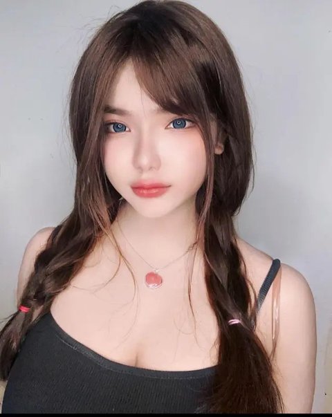 Tiara Aurellie