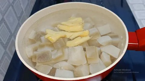 Bukan Dicampur Garam Dulu, Begini Cara Masak Kikil Sapi Agar Lembut dan Tidak Berlendir (YouTube Rayyan Al Ghazali)