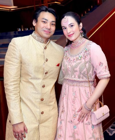 Rayakan 2 Tahun Pernikahan, Chelsea Islan dan Rob Clinton Tetap Kompak dan Bebas Gosip