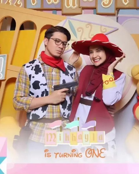 Mulai dari Selvi Ananda, Geng Cendol, hingga Aaliyah Massaid, berikut tampilan seleb dan public figure di pesta ulang tahun anak dr. Feni Nugraha. [@mrsayudewi/@zaskiasungkar15/@shireensungka