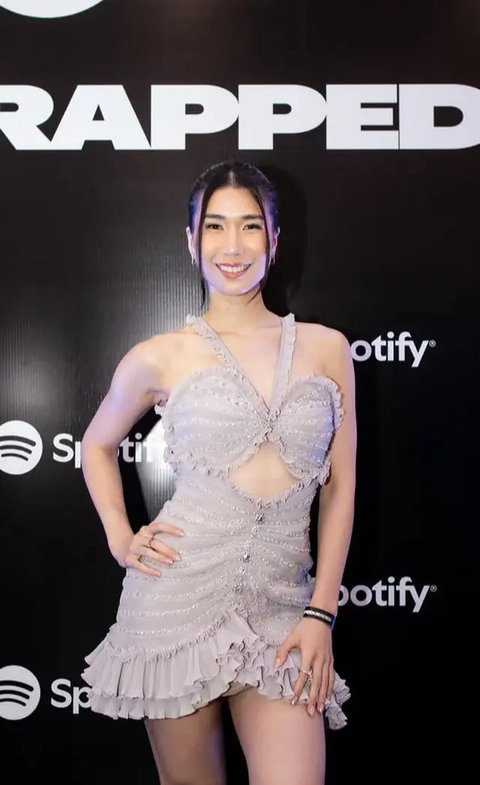 Tampilan Menawan Para Musisi Wanita Hadiri Acara Spotify. [Instagram]