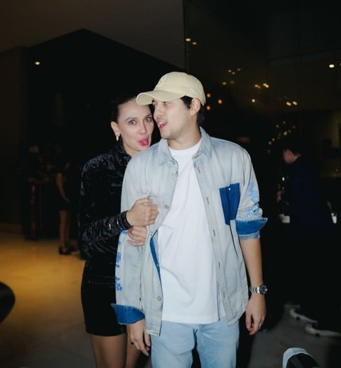 Foto Bareng di Pesta, Netizen Sebut Luna Maya dan Maxime Bouttier Punya Wajah Mirip