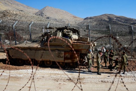 FOTO: Penampakan Tank dan Jet Tempur Israel Siaga di Dataran Tinggi Golan usai Rezim Bashar Al-Assad di Suriah Runtuh