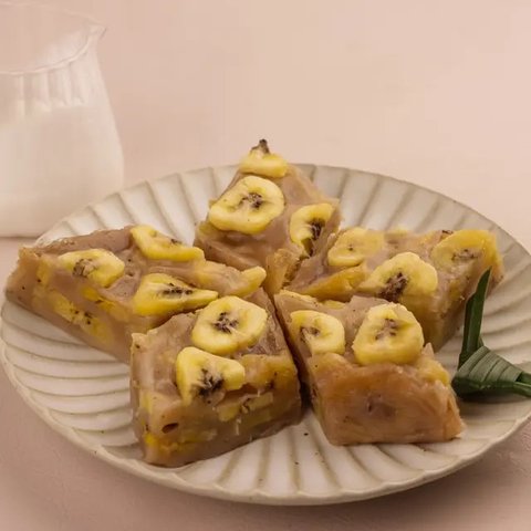 Ilustrasi kue lapis tepung beras/Copyright shutterstock.com/id/g/tehcheesiong