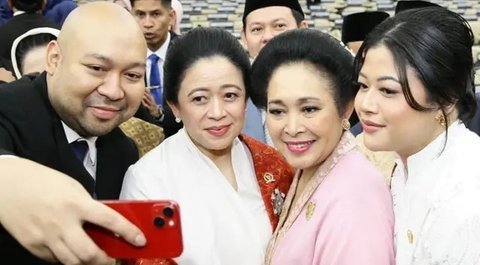 Momen lain tepat pada tanggal 1 Oktober 2024, saat pelantikan anggota DPR-RI periode 2024-2029, Titiek juga berfoto bersama Puan Maharani beserta putrinya Pinka Haprani. Mereka selfie dengan