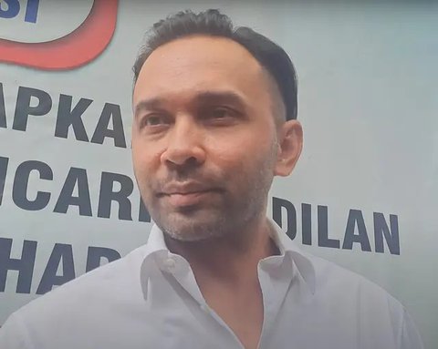 Jadi saksi dari pihak Baim Wong di sidang cerai Paula Verhoeven di Pengadilan Agama Jakarta Selatan, Rabu (11/12/2024), Teuku Zacky jawab 2 pertanyaan. (Foto: Dok. YouTube Intens Investiga
