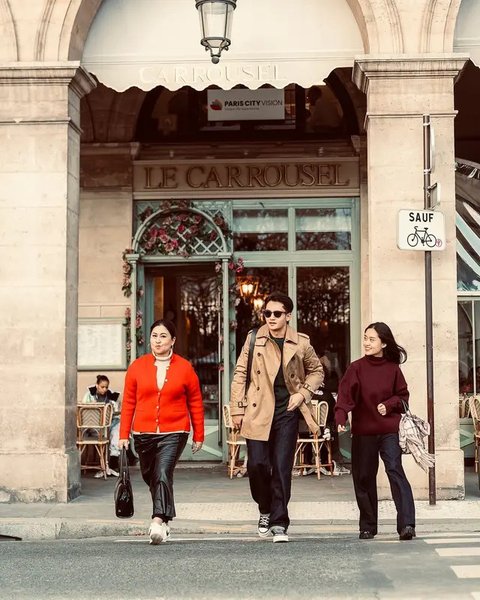 Potret Randy Martin Keliling Eropa LDR dari Lyodra (Sumber: Instagram/randymartinnn)