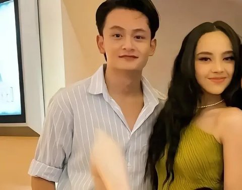 Potret Randy Martin Keliling Eropa LDR dari Lyodra (Sumber: Instagram/randymartinnn)