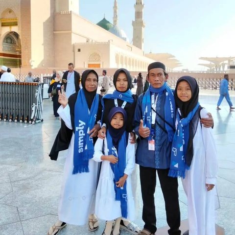 Potret Terbaru Sunhaji Penjual Es Teh Dihina Gus Miftah di Tanah Suci