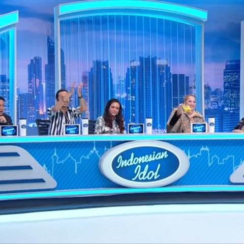 Naik Pesawat Pertama Kali, Suriani Peserta Indonesian Idol Bikin Ngakak Para Juri Dapat 4 Yes 'Lolos ke Babak Selanjutnya'