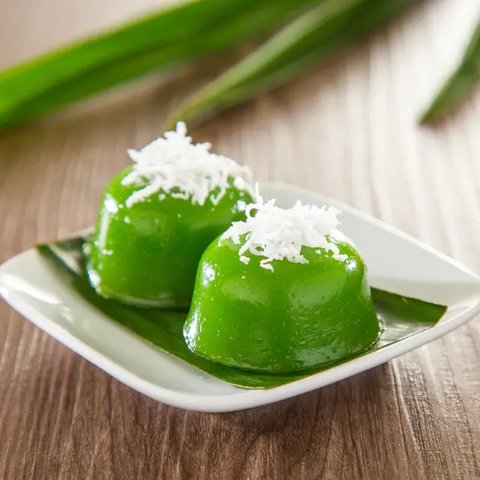 ilustrasi kue basah tradisional/Bored Photography/Shutterstock