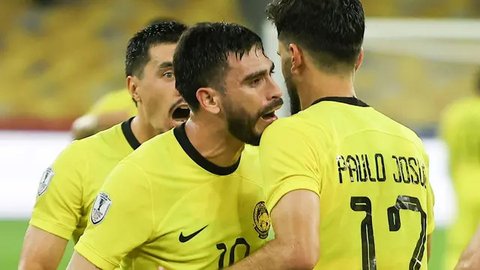Timnas Malaysia jelang pertandingan melawan Timor Leste di Grup A Piala AFF 2024 di Stadion Nasional Bukit Jalil, Rabu (11/12/2024). (Bola.com/FAM)