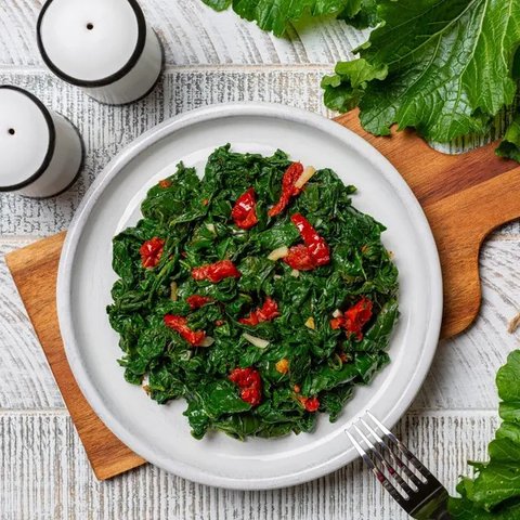 Sayur Bening Daun kelor (Foto: Cookpad/@husnulchm)