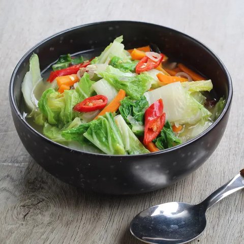 Sayur Bening Daun kelor (Foto: Cookpad/@husnulchm)