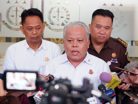 Kejaksaan Agung Periksa 2 Saksi Skandal Suap Vonis Bebas Ronald Tannur